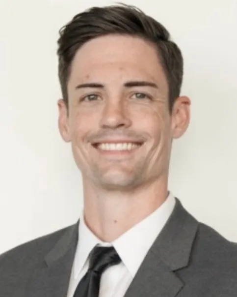 Portrait of Jonathan Schirer